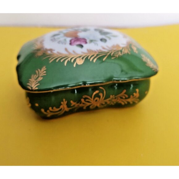 Vintage LIMOGES Lidded Porcelain Trinket Box 4.5" x 4" Green, Gold, Florals - Picture 3 of 13